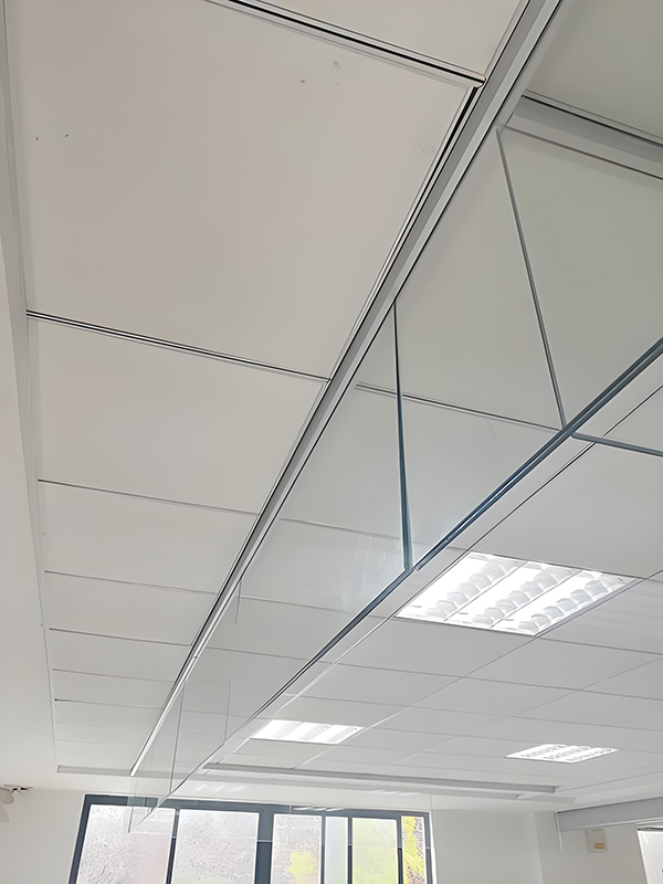 礼县玻璃礼县挡烟垂壁