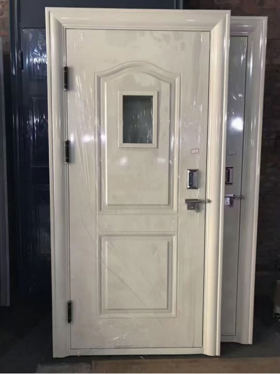 礼县学校教室门