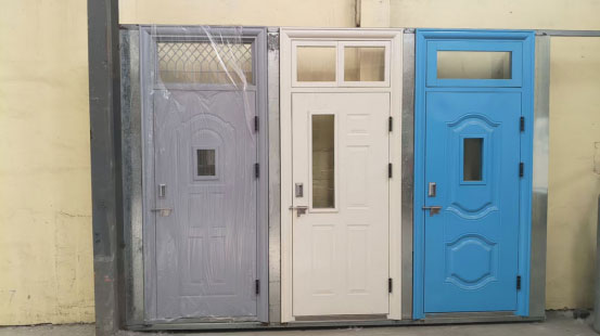 礼县学校教室门